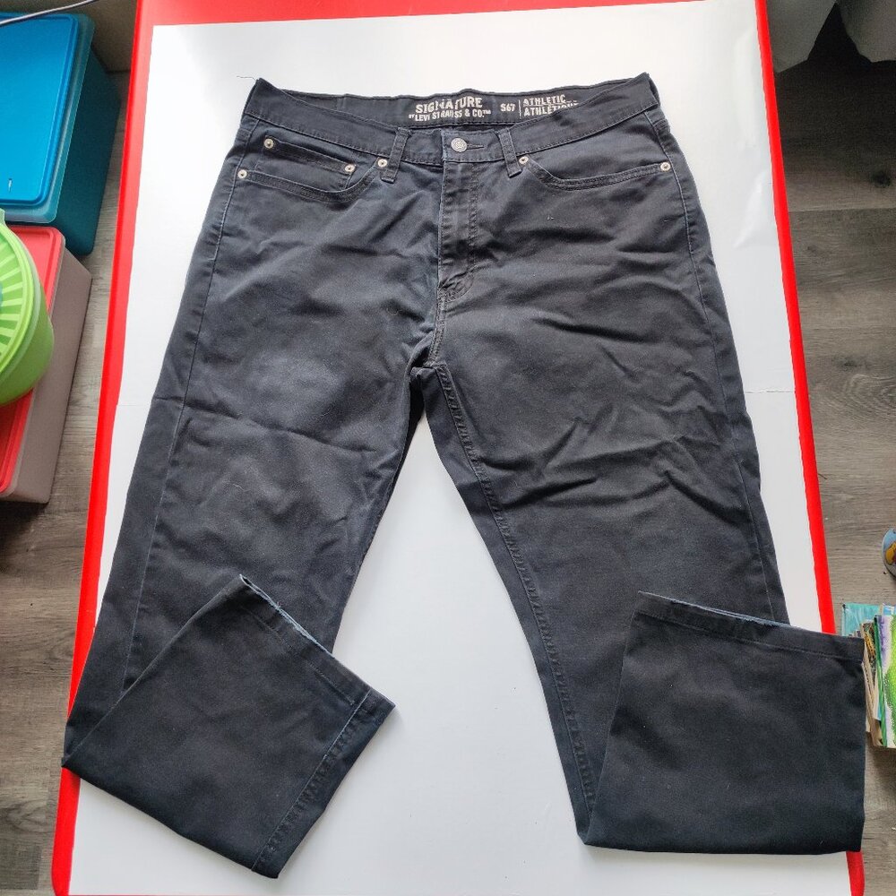 Signature by Levi Strauss jeans S67 Athletic black men's size  W34 / L32